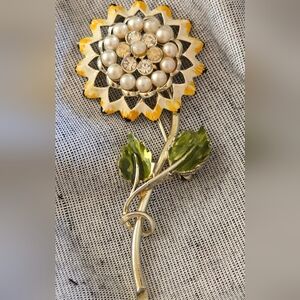 Coro Daisy Brooch Enamel Citrine Pearl Vintage